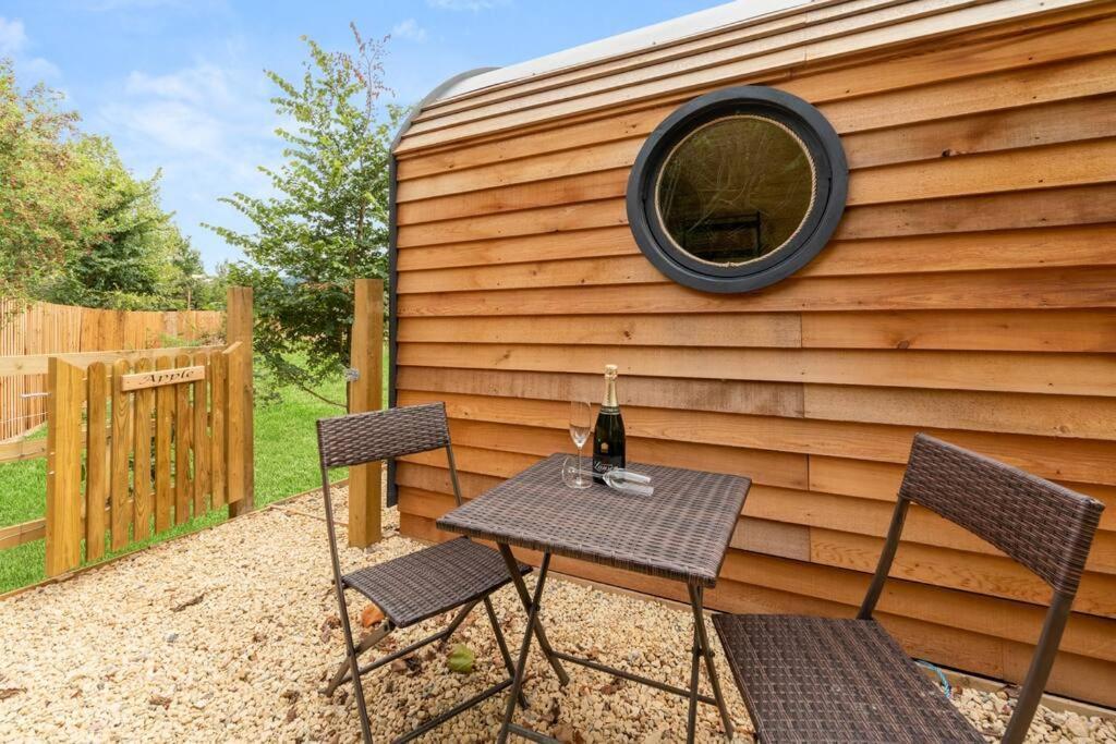 Willa Apple - Luxury Cabin In The Cotswolds Alderton  Zewnętrze zdjęcie