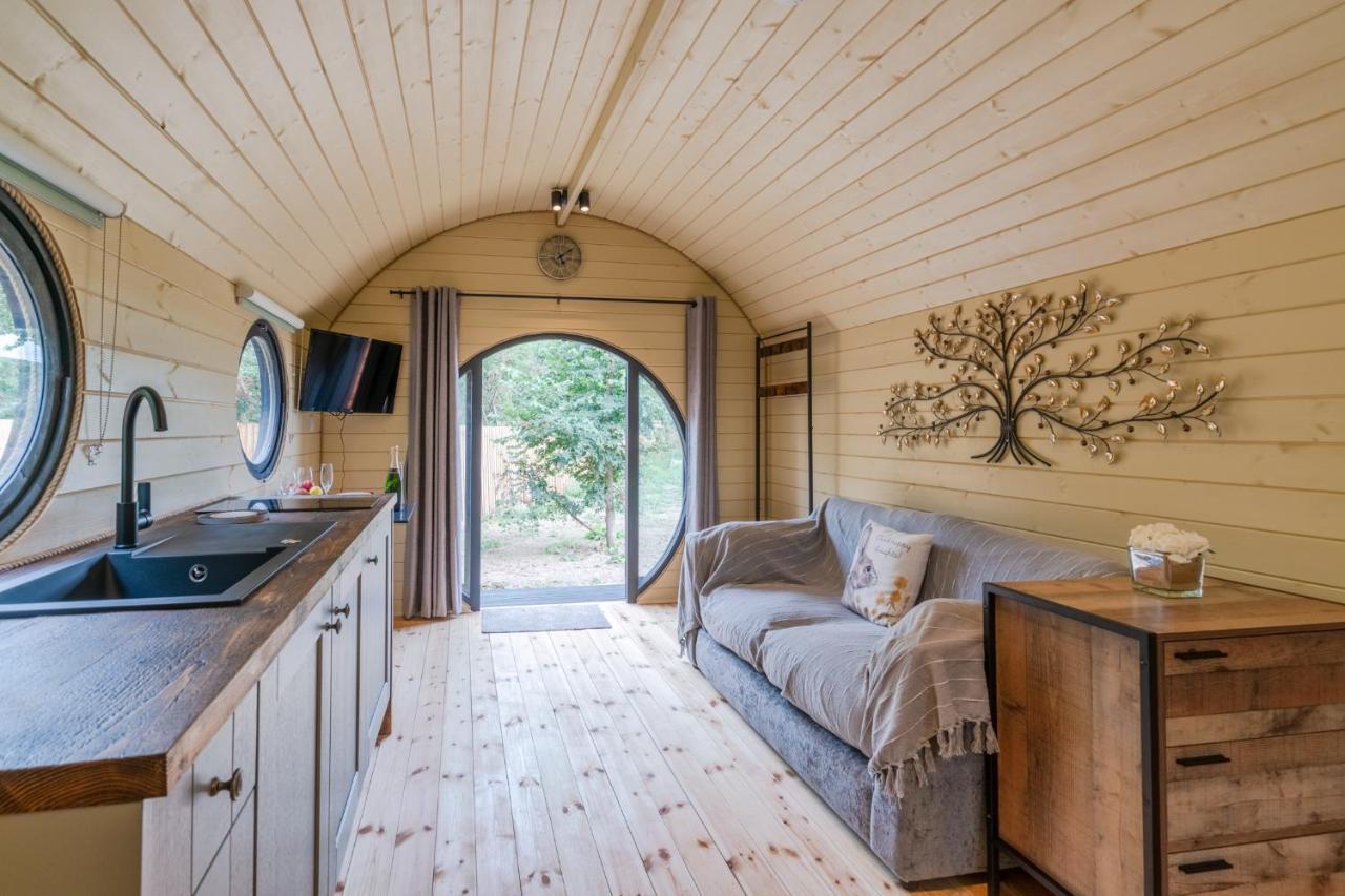 Willa Apple - Luxury Cabin In The Cotswolds Alderton  Zewnętrze zdjęcie