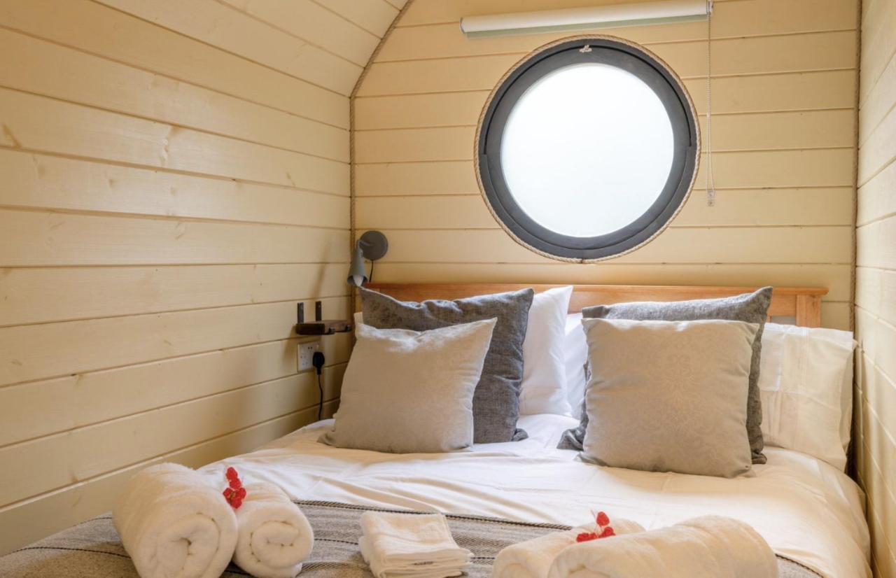 Willa Apple - Luxury Cabin In The Cotswolds Alderton  Zewnętrze zdjęcie